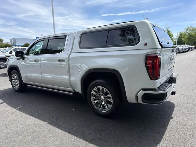 2023 GMC Sierra 1500 4WD Crew Cab Short Box Denali