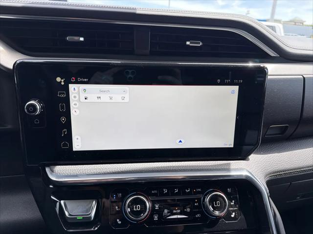 2023 GMC Sierra 1500 4WD Crew Cab Short Box Denali
