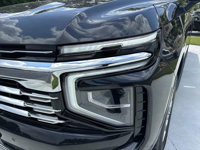 2025 Chevrolet Suburban 2WD Premier