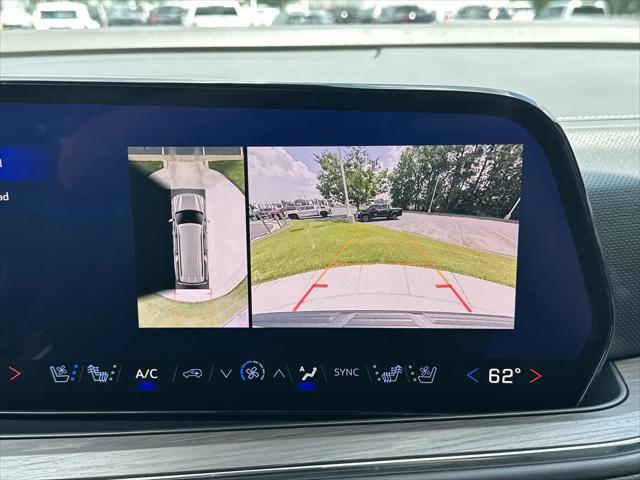 2025 Chevrolet Suburban 2WD Premier