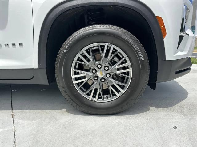 2024 Chevrolet Traverse FWD LT