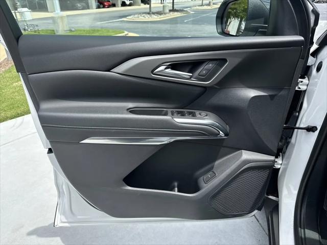 2024 Chevrolet Traverse FWD LT