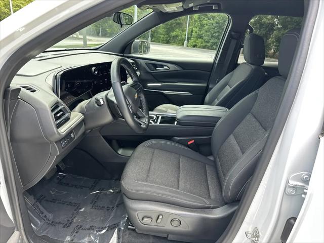2024 Chevrolet Traverse FWD LT