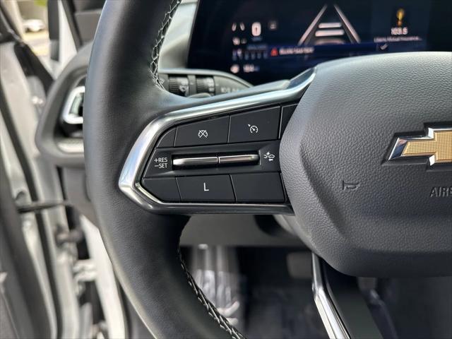 2024 Chevrolet Traverse FWD LT