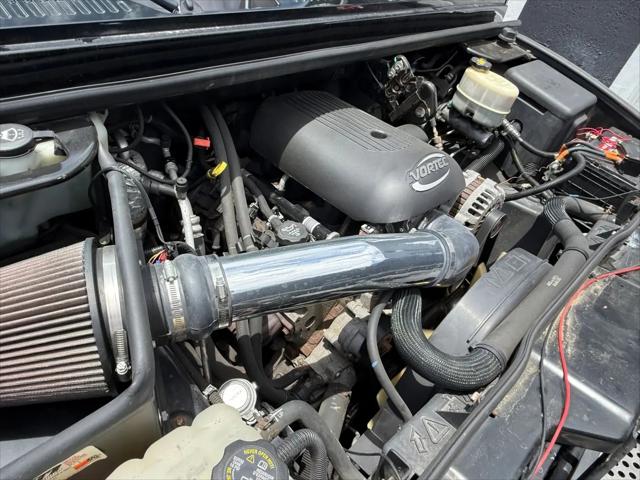 2005 HUMMER H2 Base