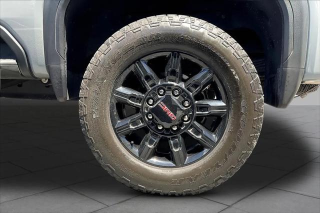 2024 GMC Sierra 2500HD 4WD Crew Cab Standard Bed AT4
