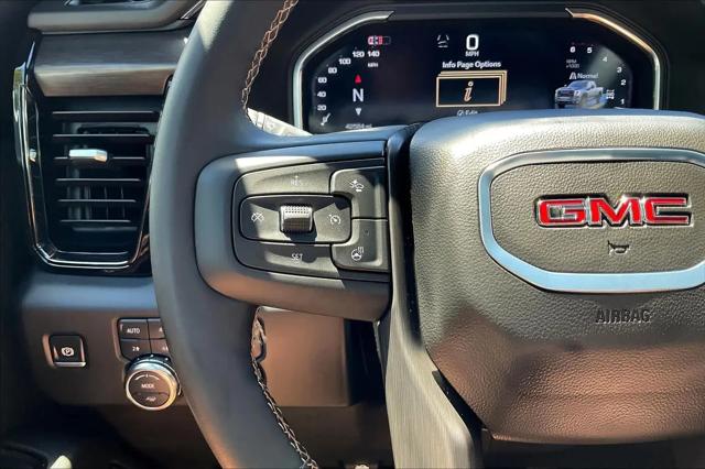 2024 GMC Sierra 2500HD 4WD Crew Cab Standard Bed AT4