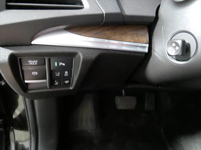 2017 Acura MDX w/Advance Package