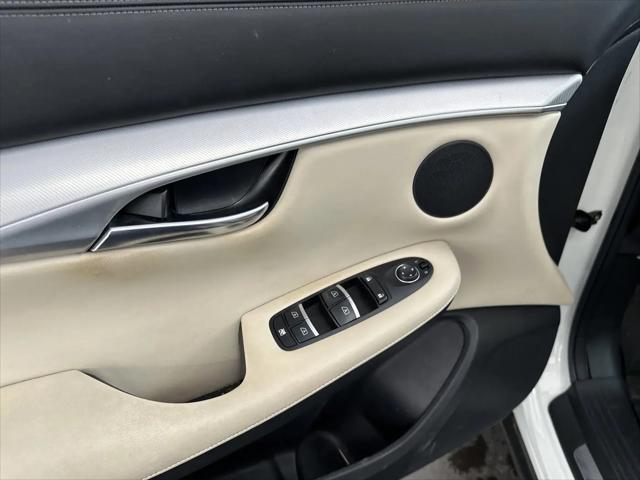 2019 INFINITI QX50 LUXE