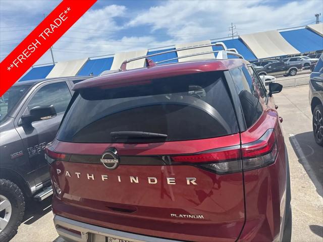 2022 Nissan Pathfinder Platinum 2WD