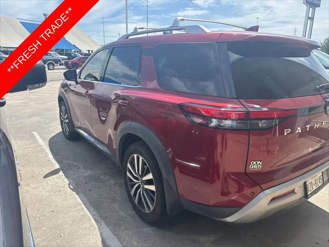 2022 Nissan Pathfinder Platinum 2WD