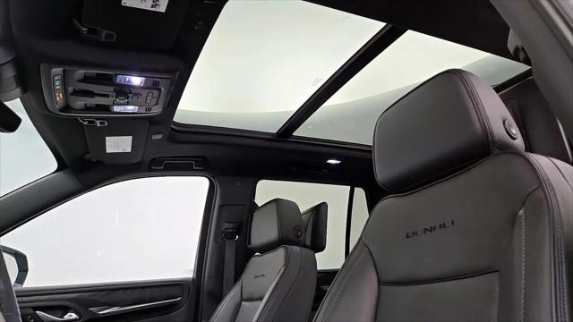 2024 GMC Yukon 4WD Denali