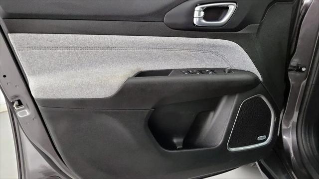 2024 Jeep Compass Latitude Lux FWD