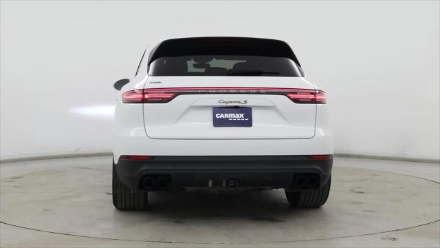 2023 Porsche Cayenne S Platinum Edition