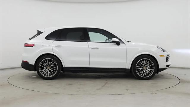 2023 Porsche Cayenne S Platinum Edition