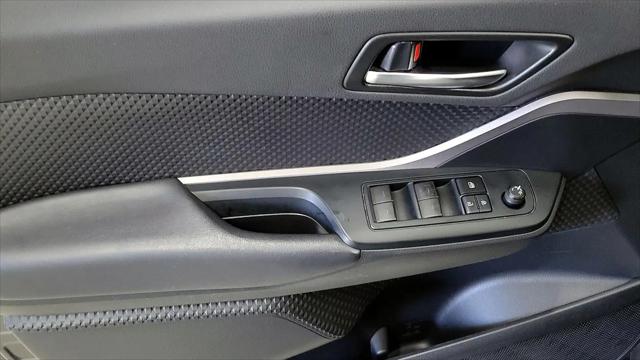 2021 Toyota C-HR LE