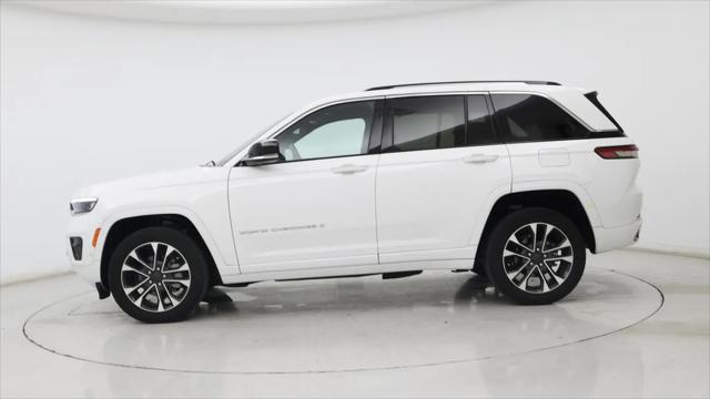 2023 Jeep Grand Cherokee Overland 4x2