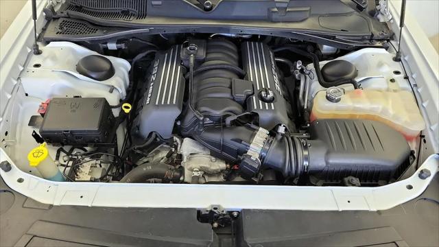 2016 Dodge Challenger SRT 392