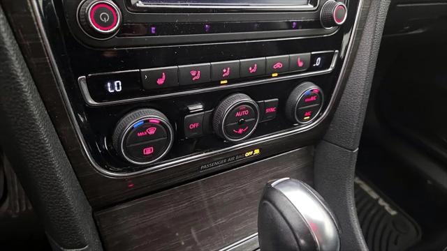 2016 Volkswagen Passat 1.8T SE