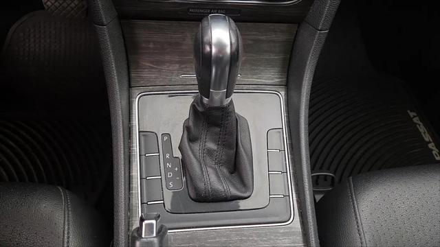 2016 Volkswagen Passat 1.8T SE