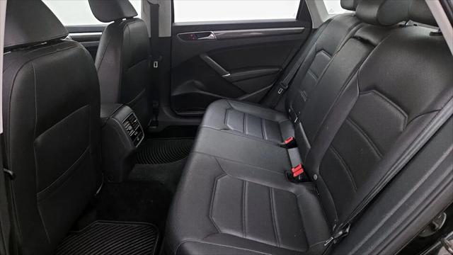 2016 Volkswagen Passat 1.8T SE
