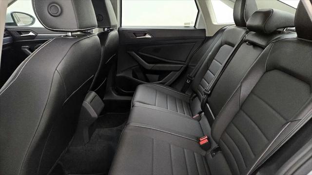 2022 Volkswagen Jetta 1.5T SE
