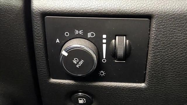 2022 Jeep Grand Cherokee Laredo X 4x2