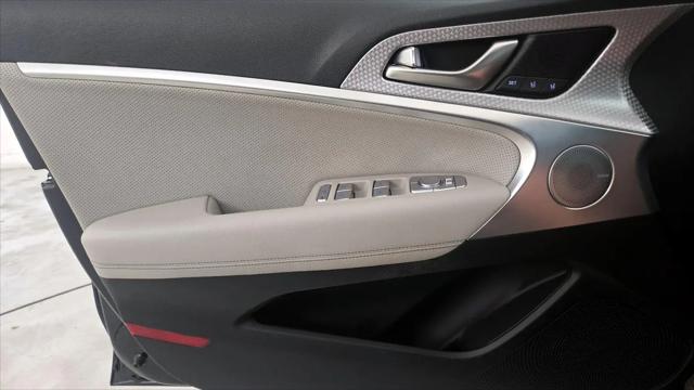 2023 Genesis G70 2.0T RWD