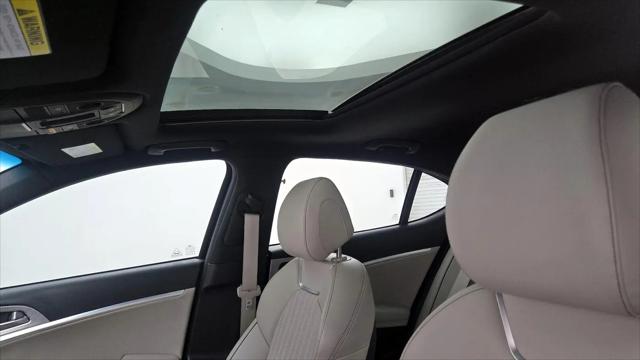 2023 Genesis G70 2.0T RWD
