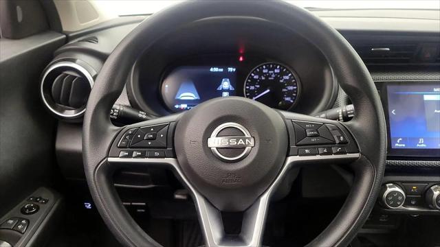 2023 Nissan Kicks SV Xtronic CVT