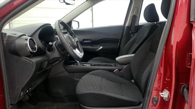 2023 Nissan Kicks SV Xtronic CVT