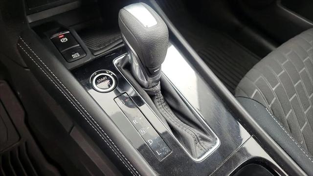 2023 Nissan Kicks SV Xtronic CVT