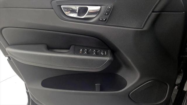 2021 Volvo XC60 T5 Momentum