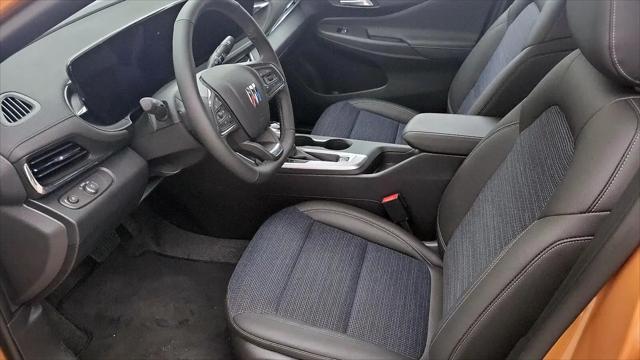 2025 Buick NV Preferred FWD
