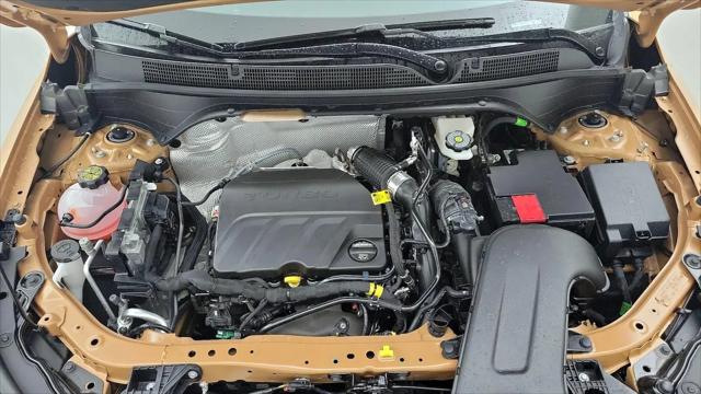 2025 Buick NV Preferred FWD