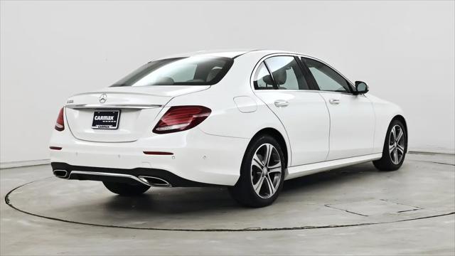 2017 Mercedes-Benz E-CLASS E 300 E 300