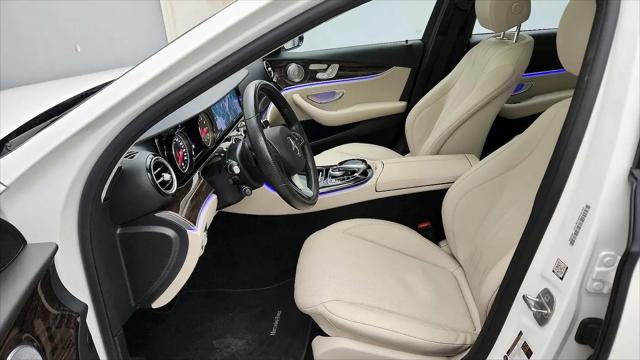 2017 Mercedes-Benz E-CLASS E 300 E 300
