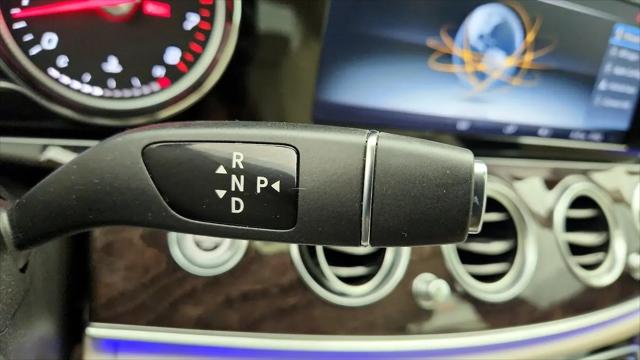 2017 Mercedes-Benz E-CLASS E 300 E 300