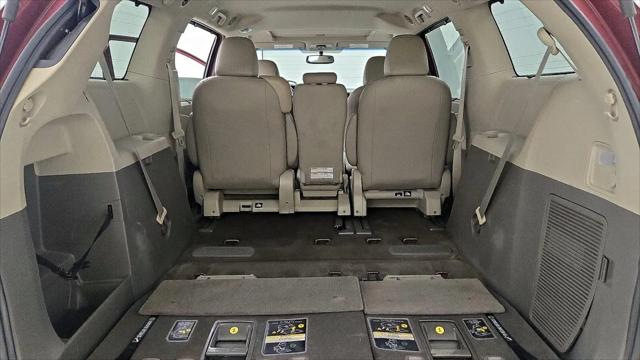 2016 Toyota Sienna XLE 8 Passenger