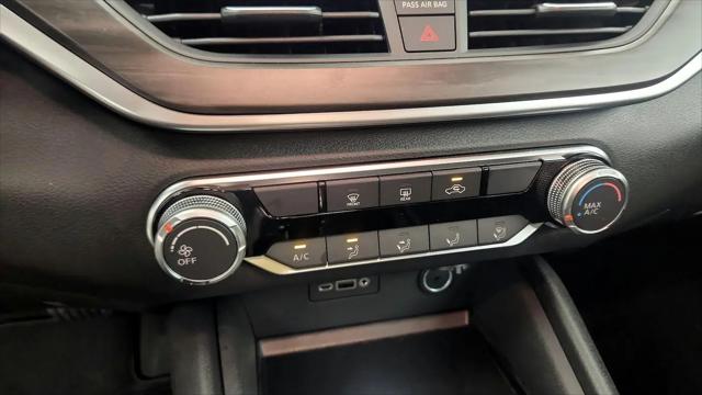 2025 Nissan Altima SV FWD