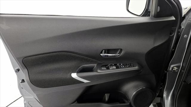 2024 Nissan Kicks SV Xtronic CVT
