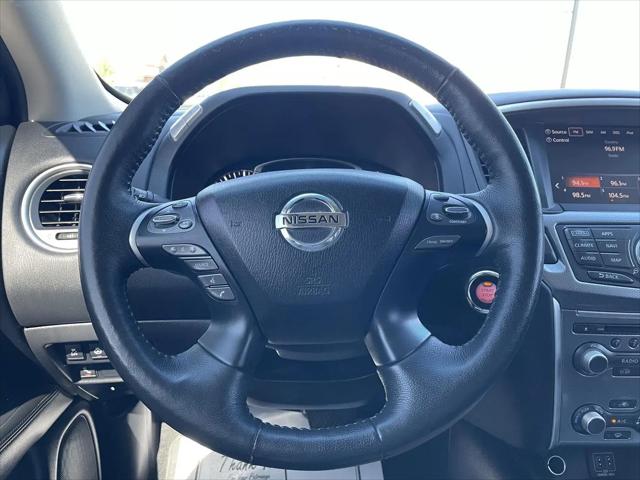 2018 Nissan Pathfinder SL