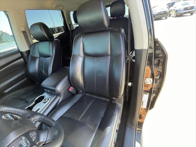 2018 Nissan Pathfinder SL