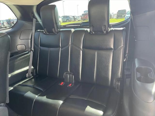 2018 Nissan Pathfinder SL