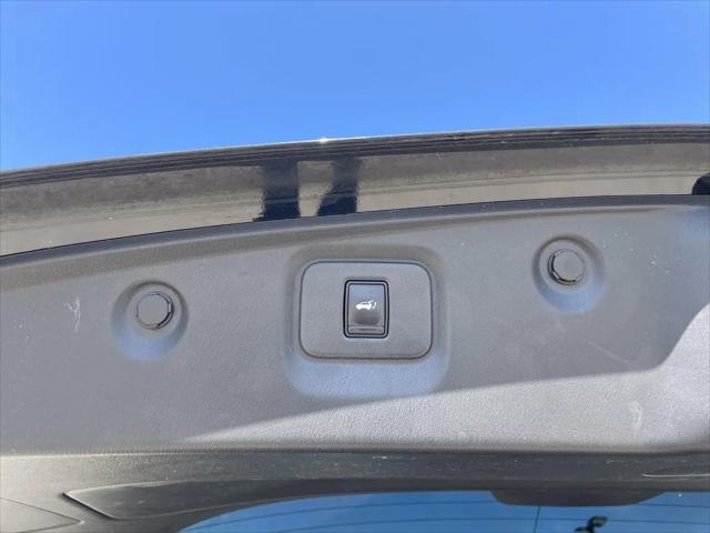 2018 Nissan Pathfinder SL