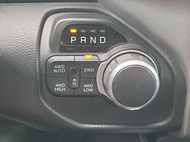 2019 Ram 1500 Big Horn/Lone Star Crew Cab 4x4 5'7" Box