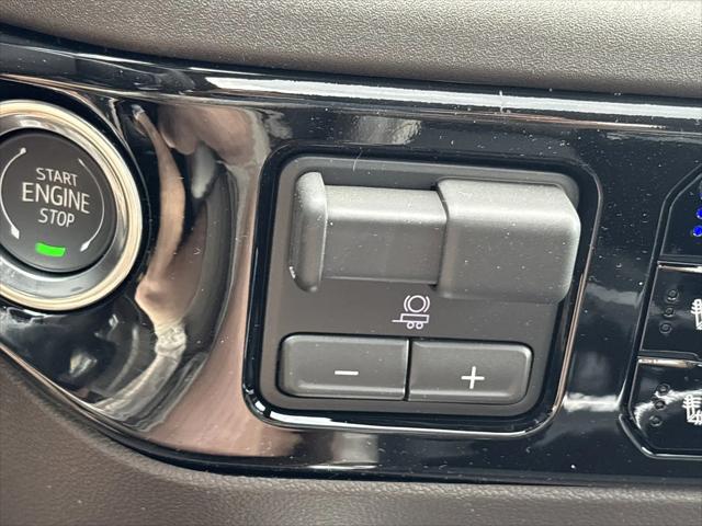 2026 GMC Sierra 2500HD Crew Cab, Standard Bed, SLT, 4WD