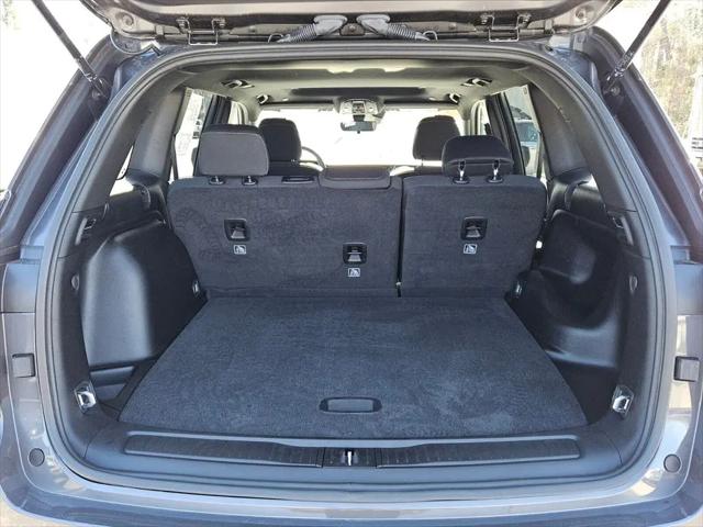 2025 Jeep Grand Cherokee Laredo X 4x4