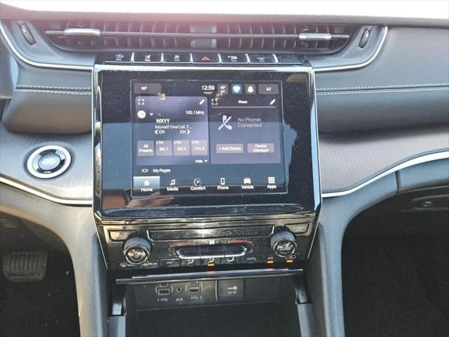 2025 Jeep Grand Cherokee Laredo X 4x4