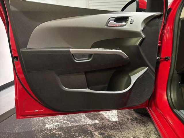 2020 Chevrolet Sonic FWD Sedan Premier